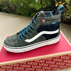 Vans SK8 HI MTE 2 Sneaker/Boots Olive Green Black Sz 9 VN0A5HZZ50K Men's